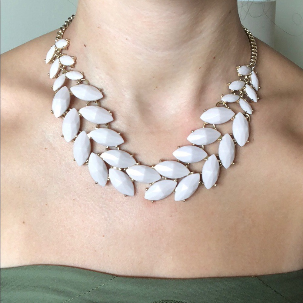 beauitful JCrew Necklace